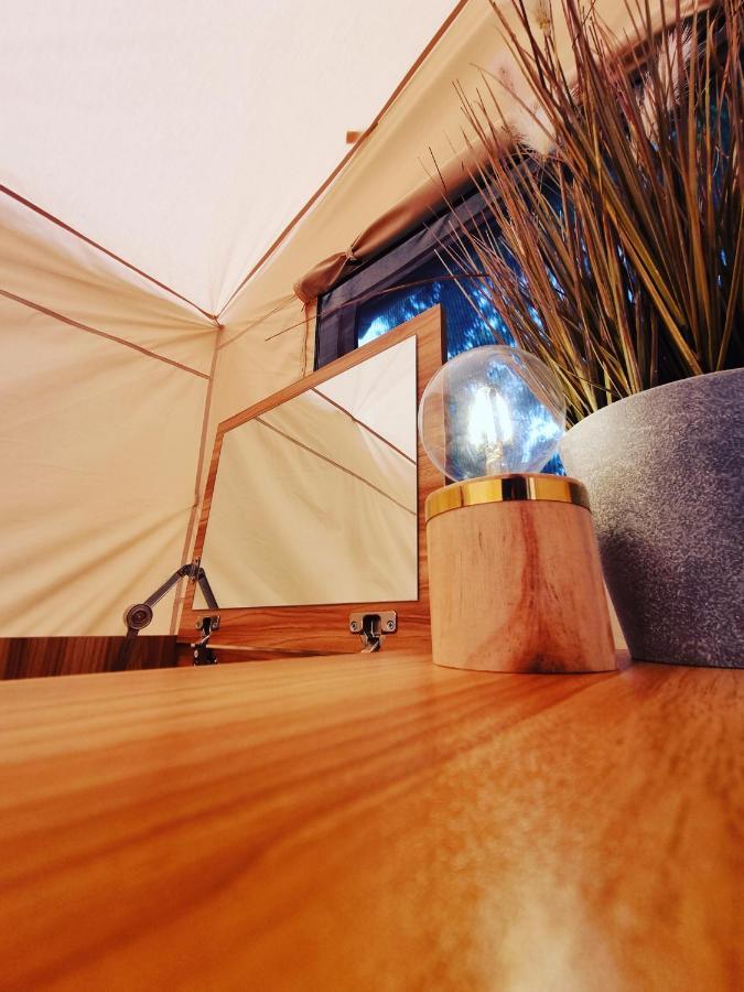 Campo de lujo Bell Tent Village