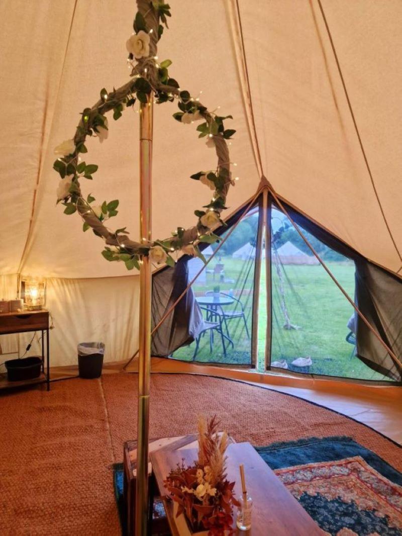 Tente de luxe Bell Tent Village