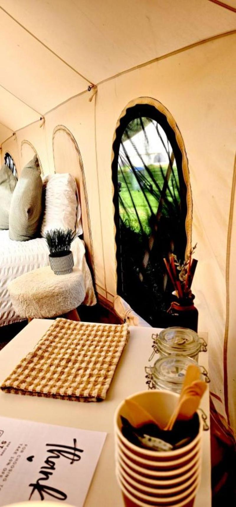 Bell Tent Village Tente de luxe *